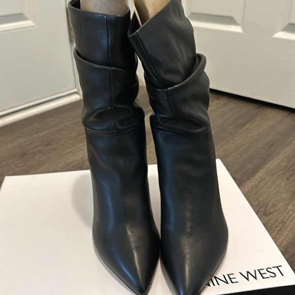 NINE WEST leather dressy bootie - Picture 4 of 5